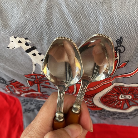 Mid Century Modern Grapefruit Spoons - Picture 3 of 11